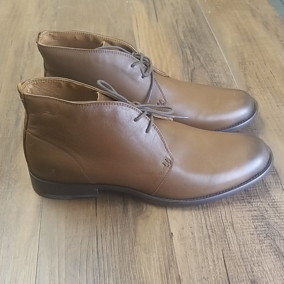 Frye Men's Phillip Chukka Boots - Picture 3 of 4
